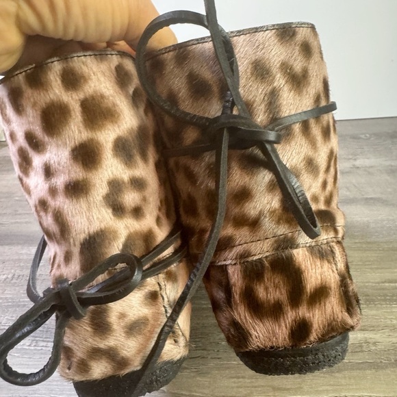 BNWOT Isabel Marant Etoile Flavie Leopard calf hair Moccasin Boots size 37/6.5 - Picture 4 of 9